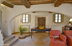 009-Living-room-2-Montecucco.jpg