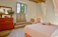 020-Double-bedroom-2-Montecucco.jpg
