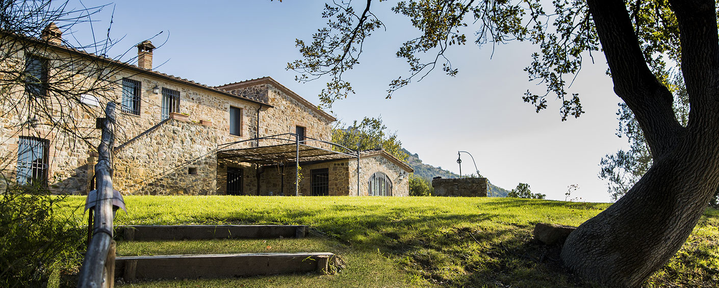 Typisch toskanische Bauernhaus mit überwältigender Aussicht