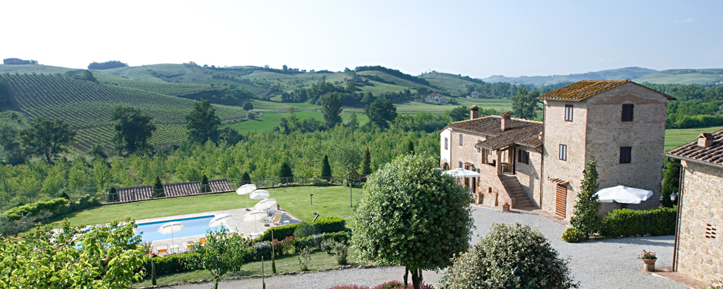 Fünf rustikale Wohnungen in schöner Lage zwischen Florenz und Siena
