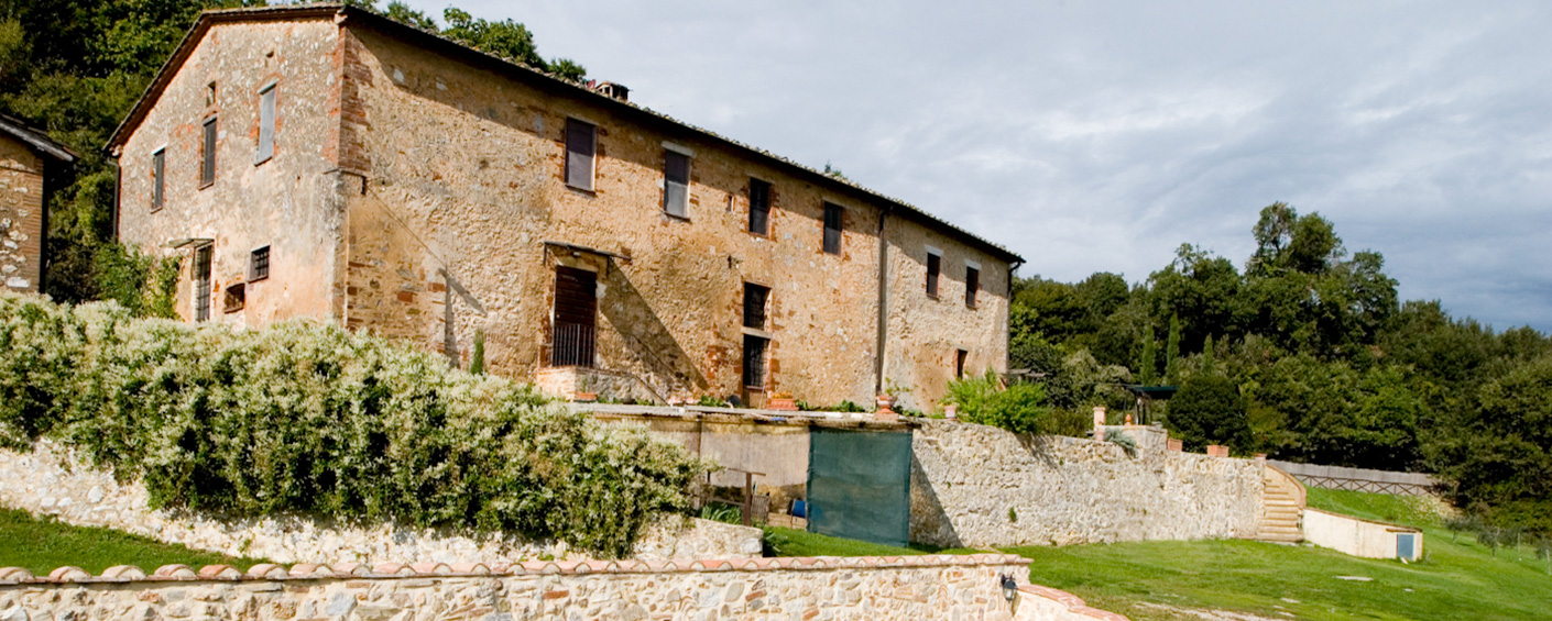Drei gemütliche Wohnungen in einem Landhaus bei Siena