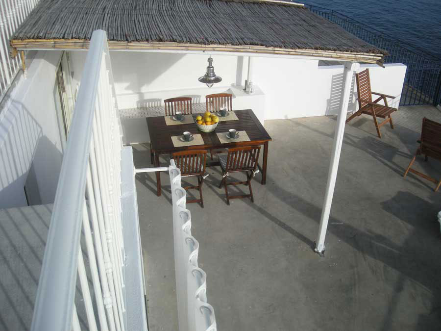 Stromboli originelles Fischerhaus direkt am Wasser mieten