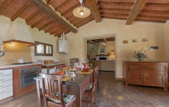 Castelrotto cottage kitchen 2.jpg